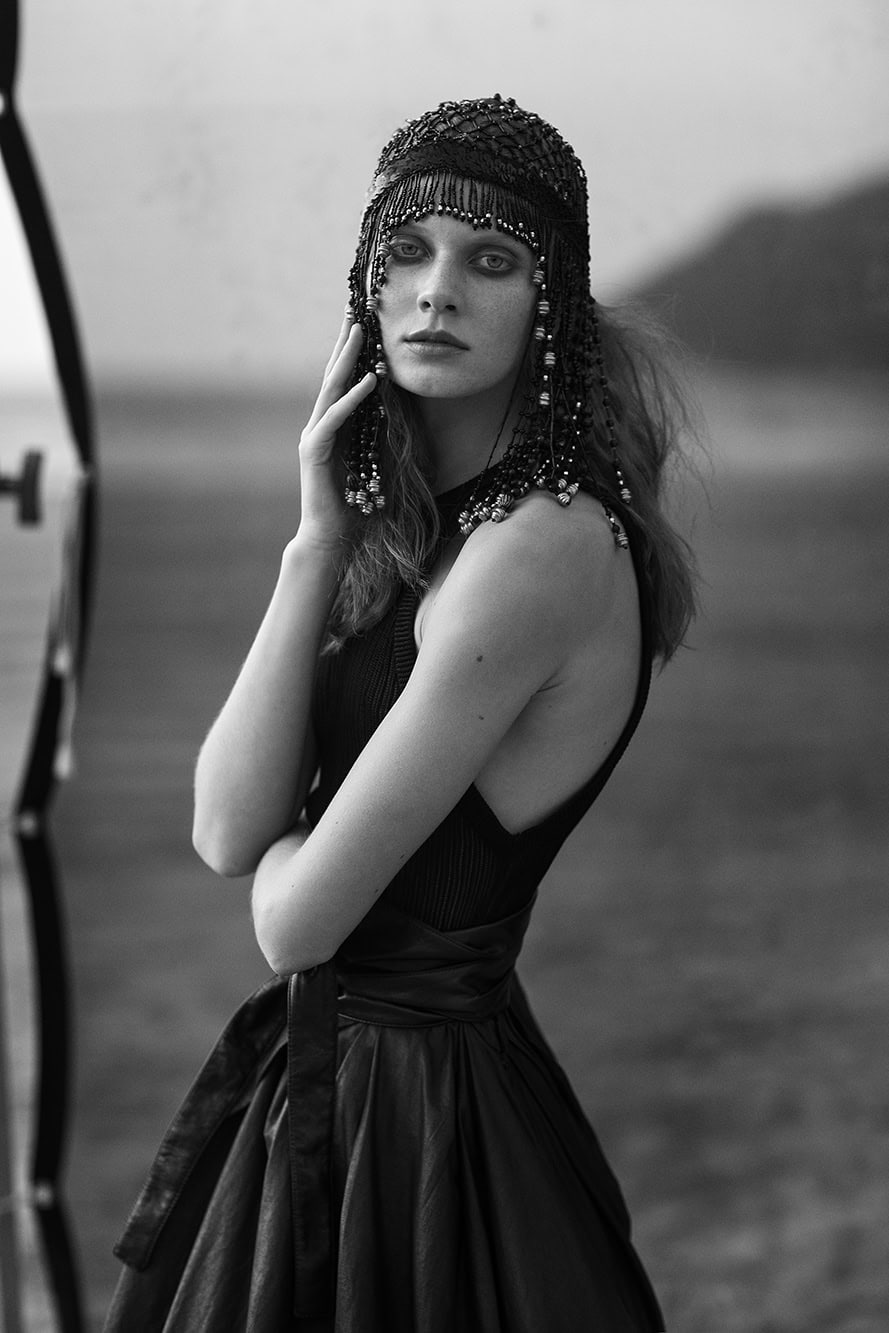 Beleza e moda para sessões fotográficas de alta qualidade, com foco em fotografia de moda e ensaios com modelos profissionais.